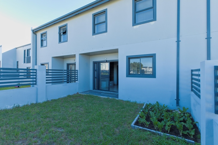 2 Bedroom Property for Sale in Parsonsvlei Eastern Cape